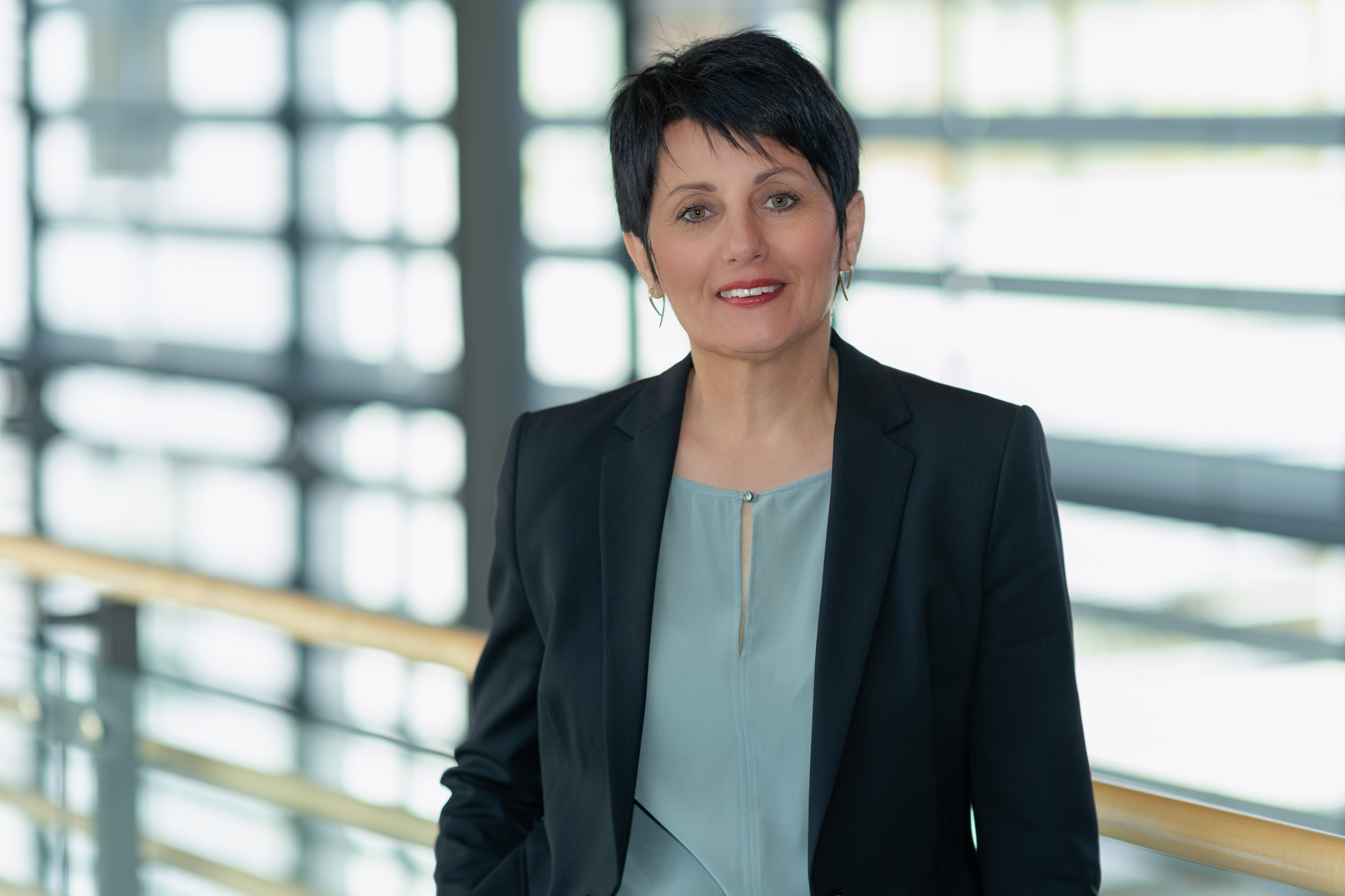 Schneider_Elvira.jpg